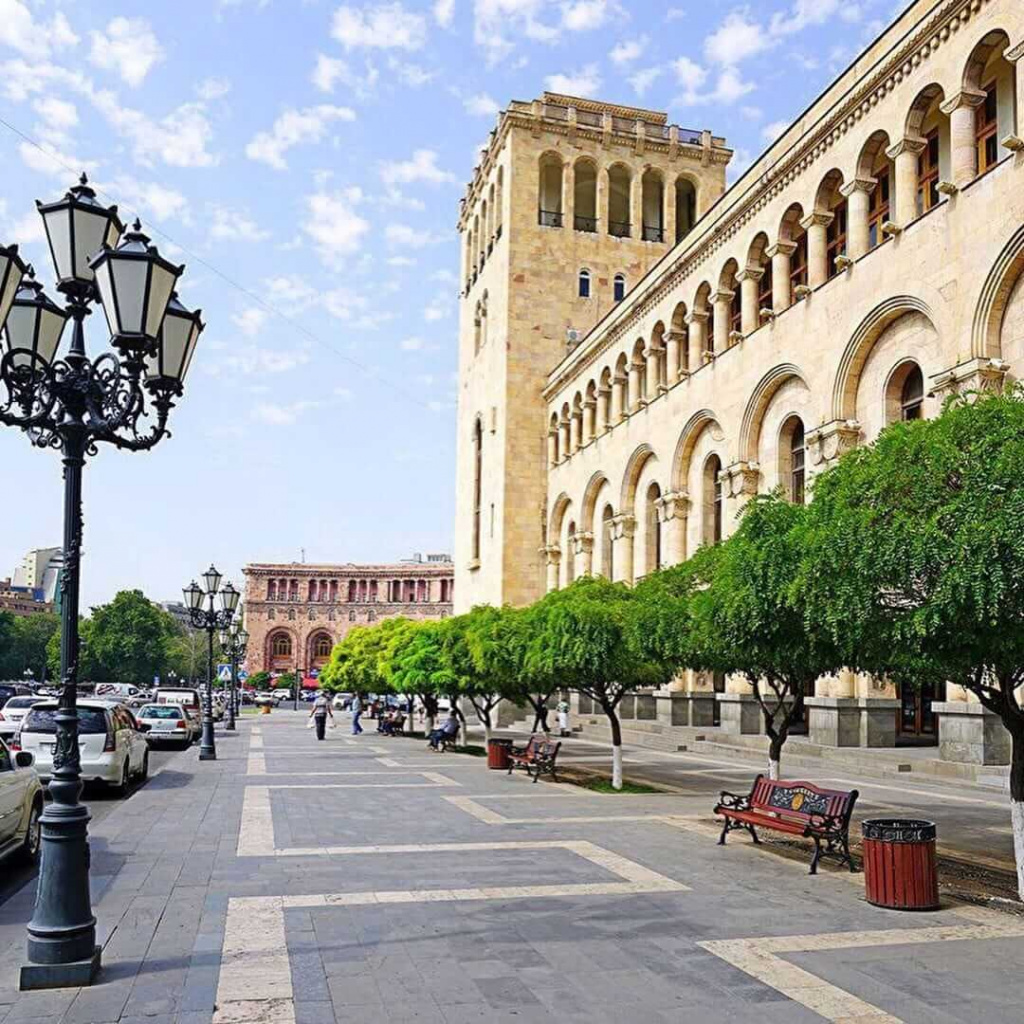 Yerevan(5).jpeg Yerevan(5).jpeg