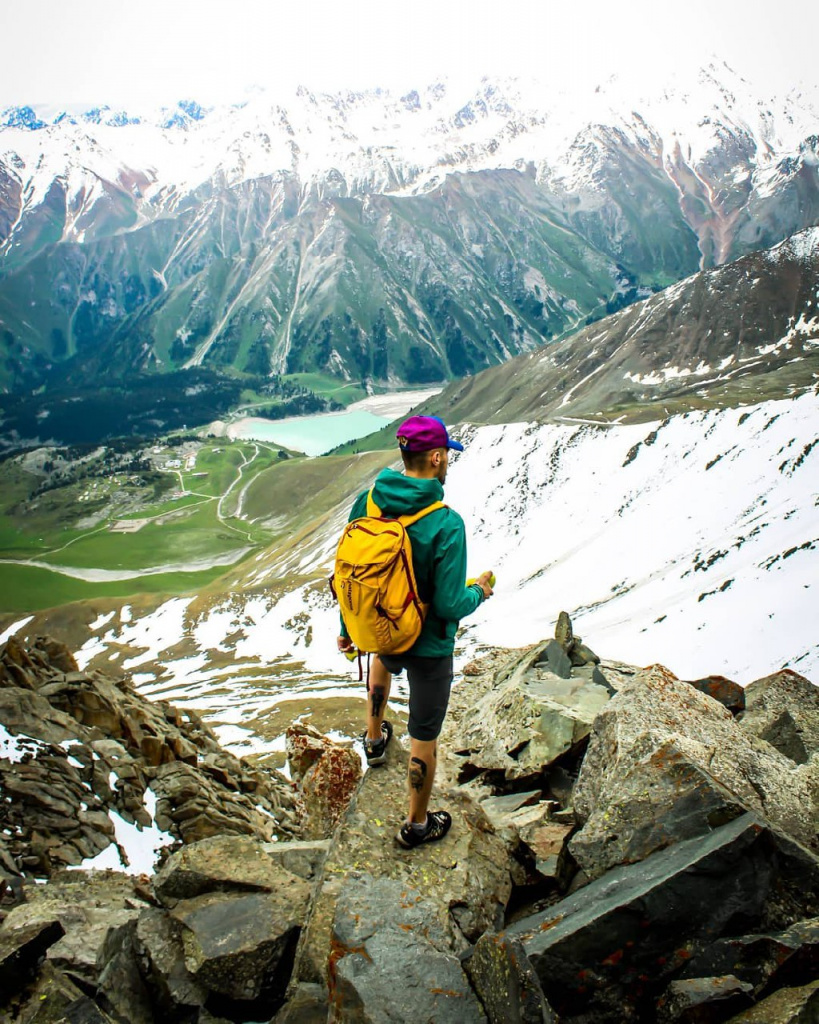 backpack.jpg backpack.jpg