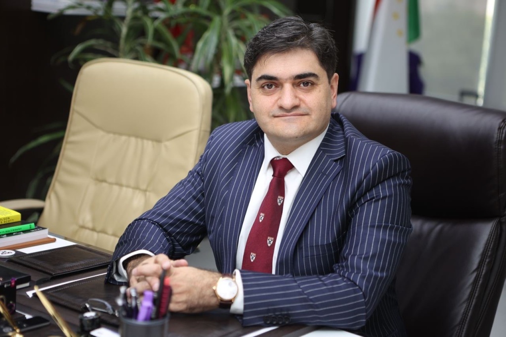ozodkhon CEO крупных компаний в Центральной Азии