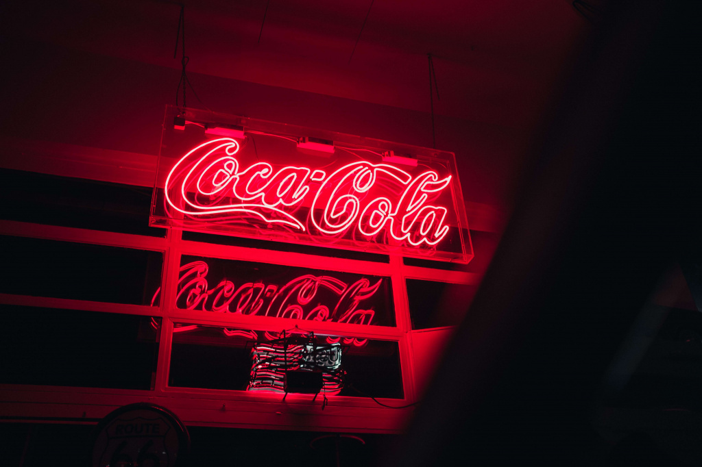 coca cola.jpg coca cola.jpg