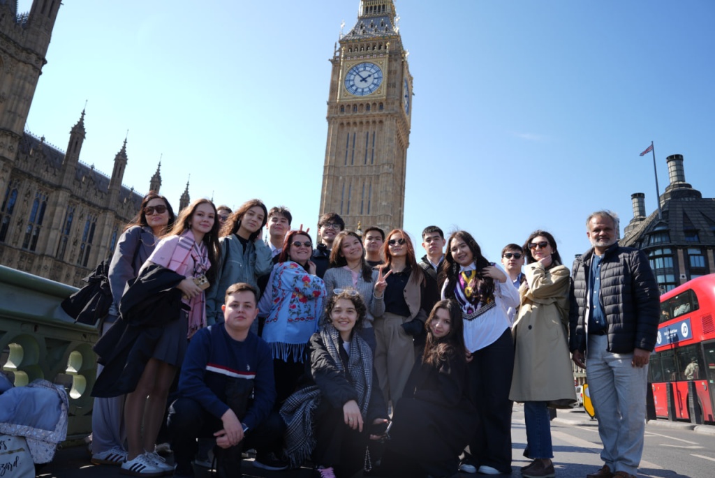 London Поездки в Лондон вместе с университетом