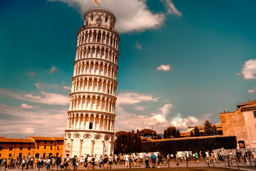 pisa.jpg Достопримечательности Италии