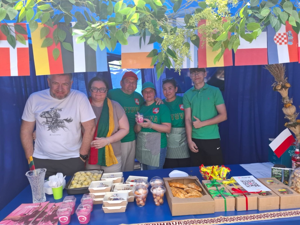 Lithuania&CA ярмарки от Литовского посольства