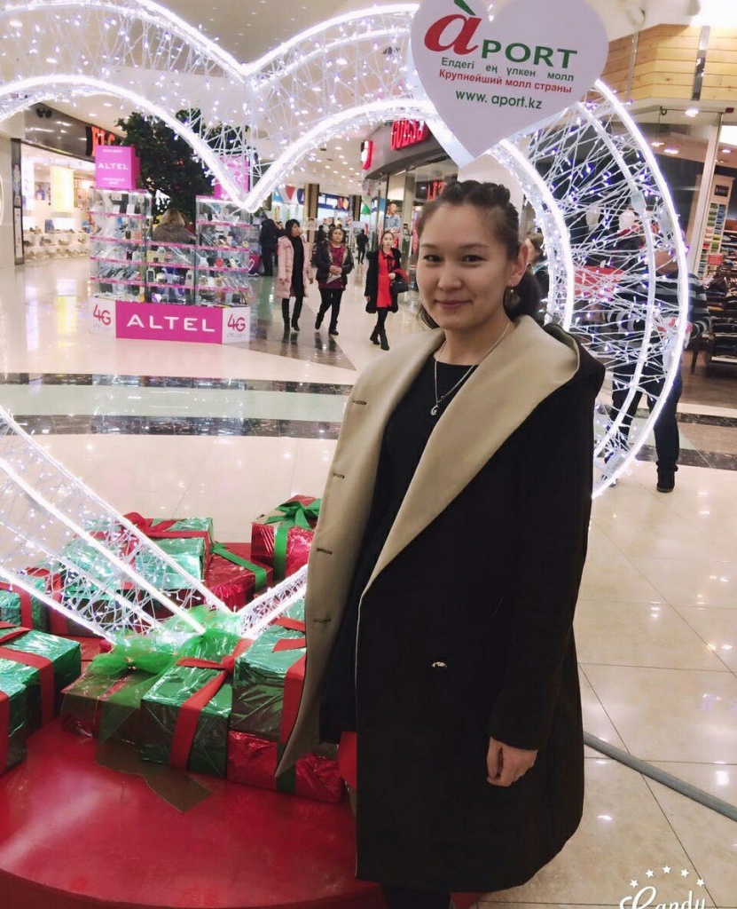 v0XXgXxGucE.jpg v0XXgXxGucE.jpg