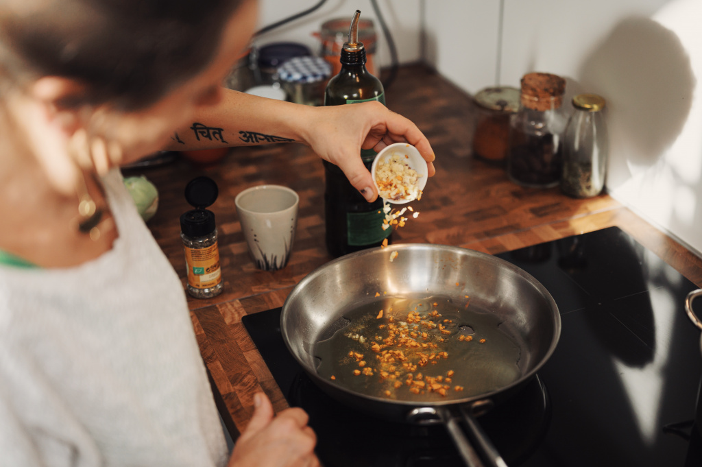Cooking conscious-design-3D43SBDDkAc-unsplash.jpg