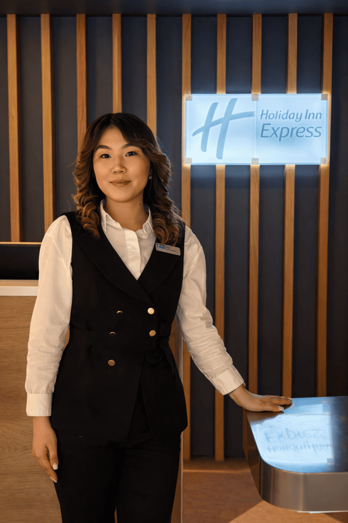 HolidayInn Карлыгаш Шахманова