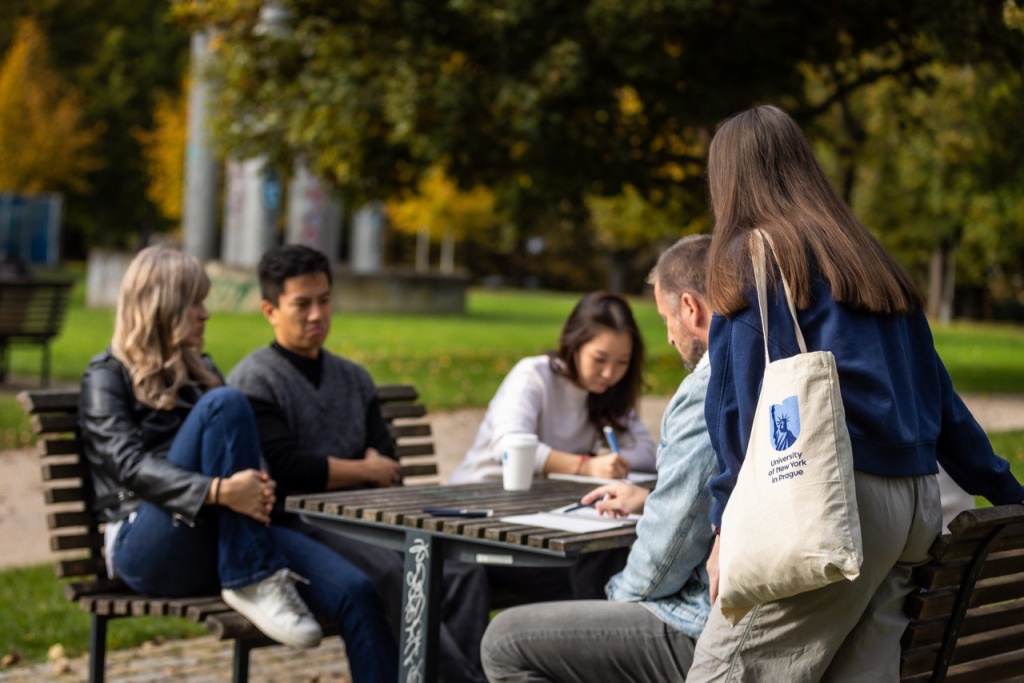 students студенты в Праге