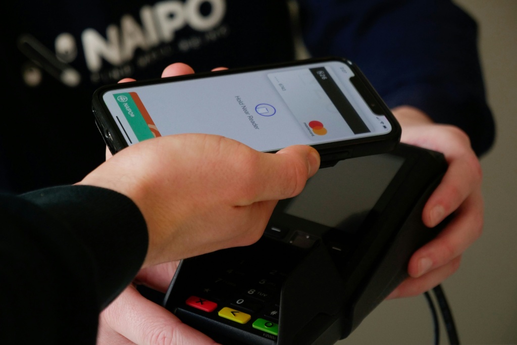 virtualcard В каких банках Казахстана выгодно открыть банковскую карту онлайн