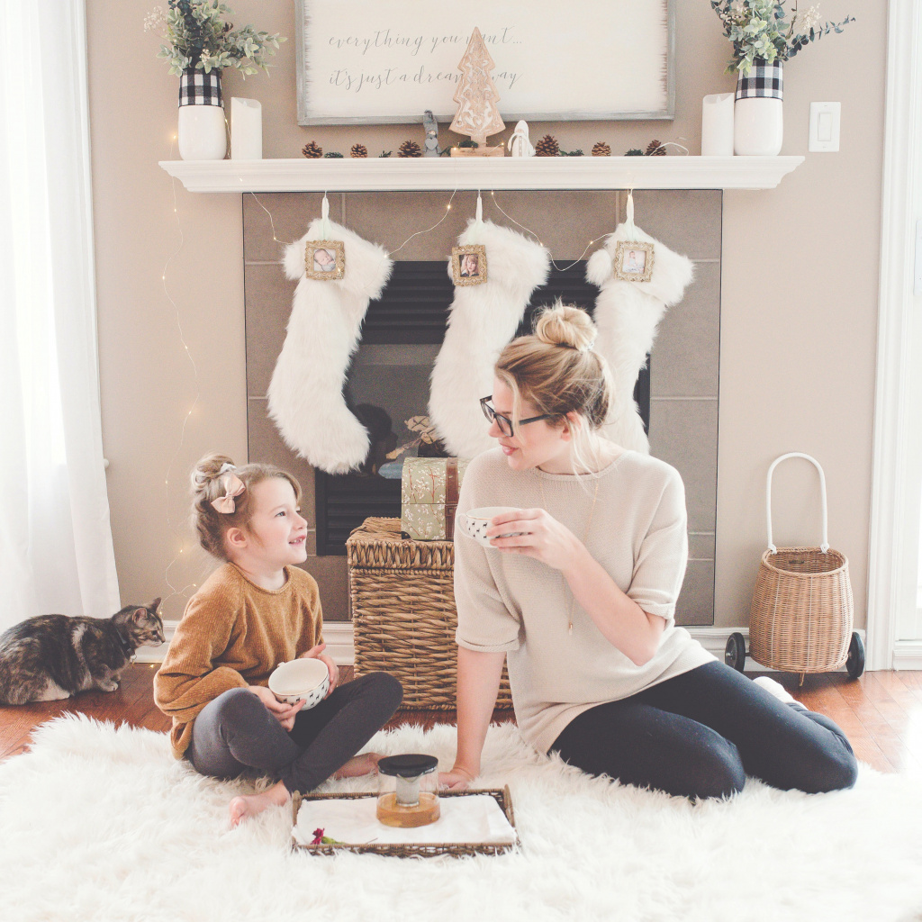 Winter paige-cody-M9AvJwzHpKk-unsplash.jpg