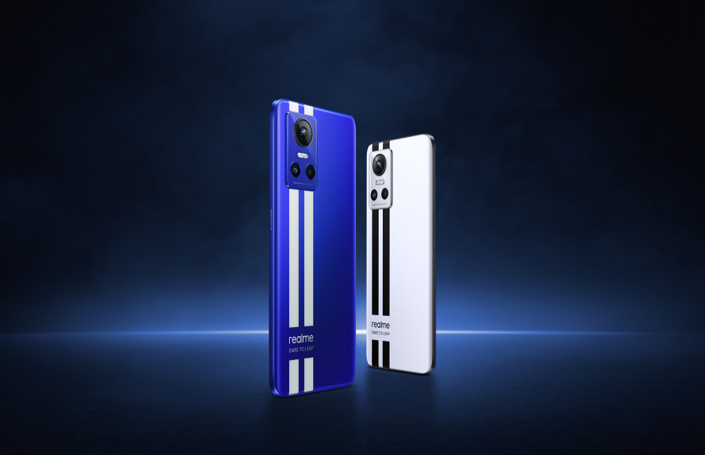 blue+white2.jpg blue+white2.jpg