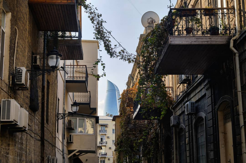 baku (9).jpg baku (9).jpg