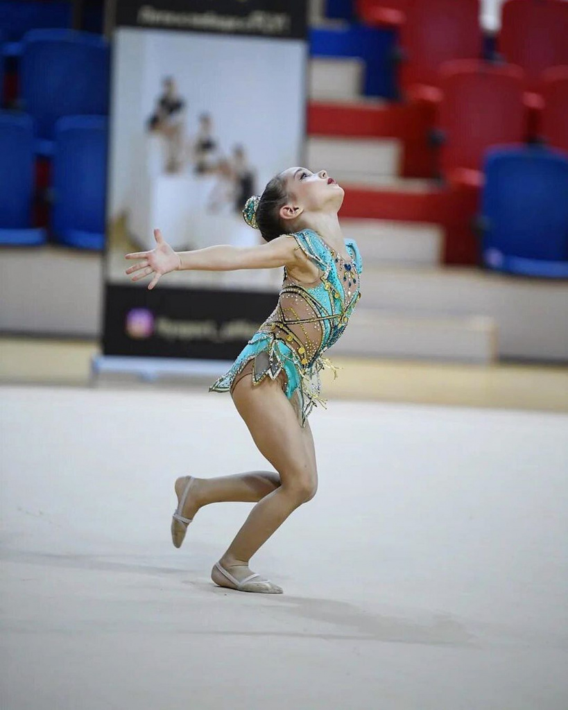 елена зверева (3).jpg елена зверева (3).jpg