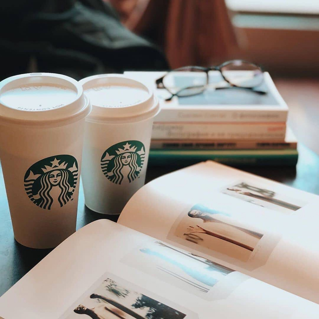 starbucks.jpg starbucks.jpg