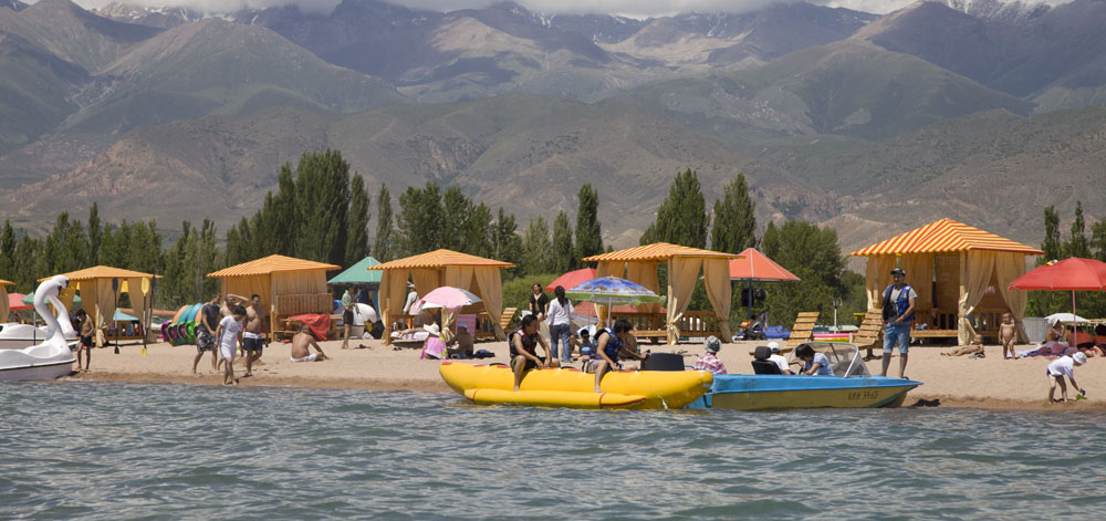 Кыргызское взморье.jpg Кыргызское взморье.jpg