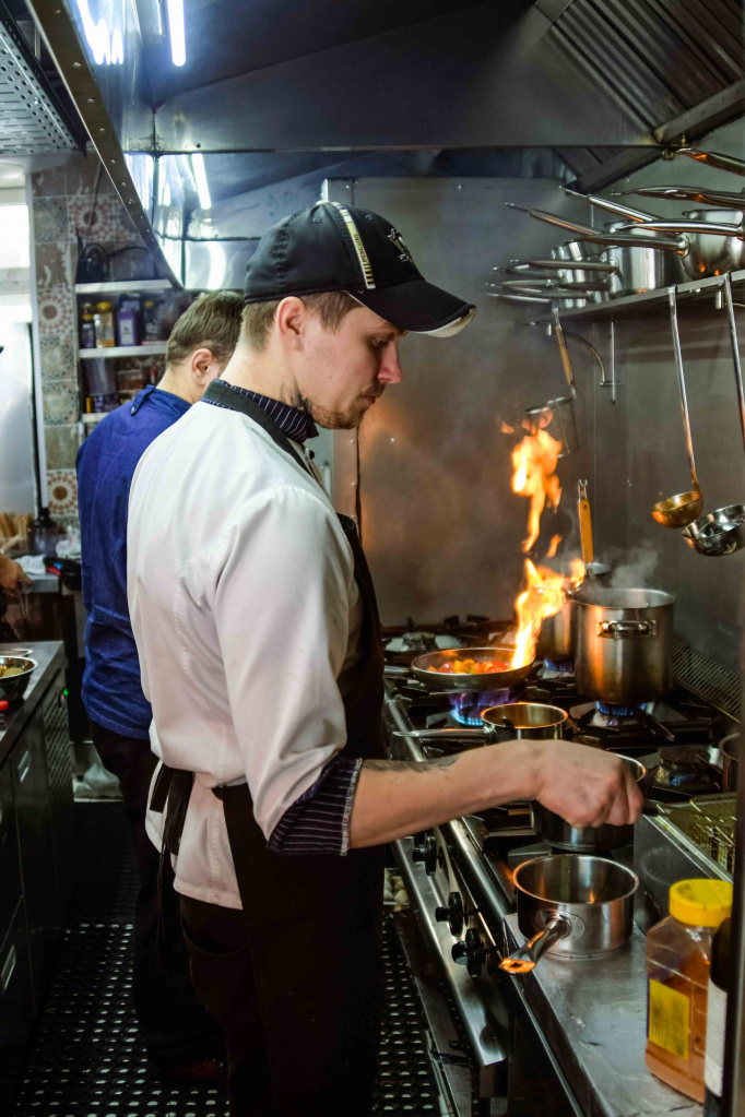 viktoranschef (4).jpg viktoranschef (4).jpg