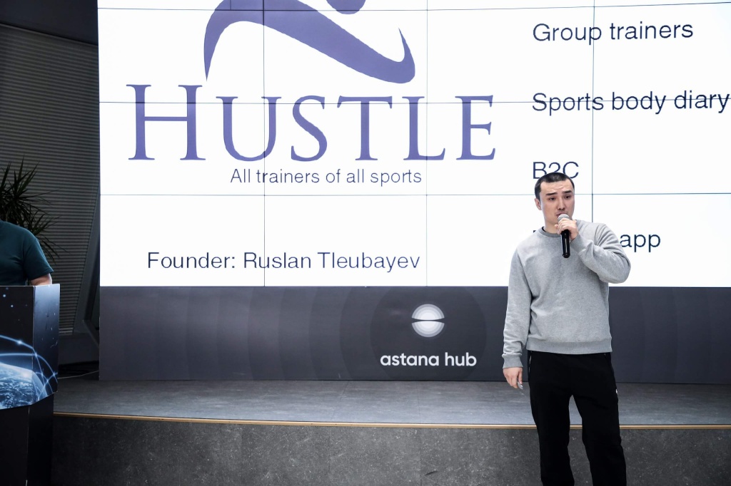 hustleone hustleone