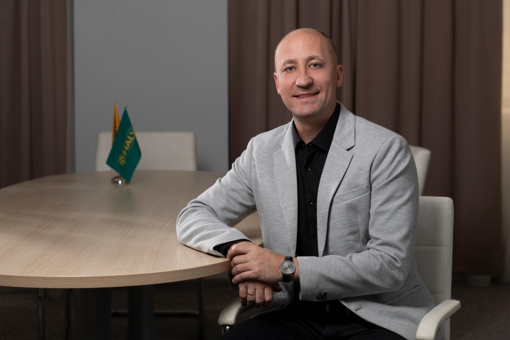 Yuriy Dolgov Юрий Долгов