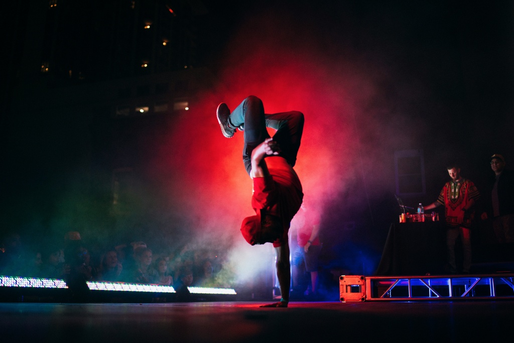 hiphop танцевальные курсы в Бишкеке