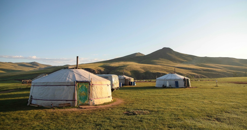 yurt nomadic yurt