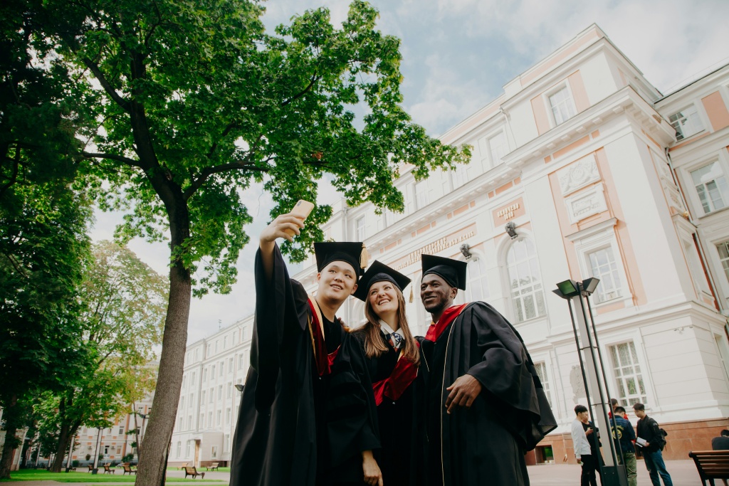 universitybusiness Обзор лучших бизнес-вузов Казахстана
