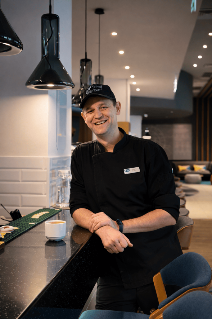 HolidayInn Рустам Даутов