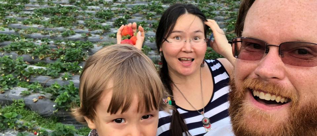 dostyk-village-foreigners-about-life-in-an-american-town-of-atyrau