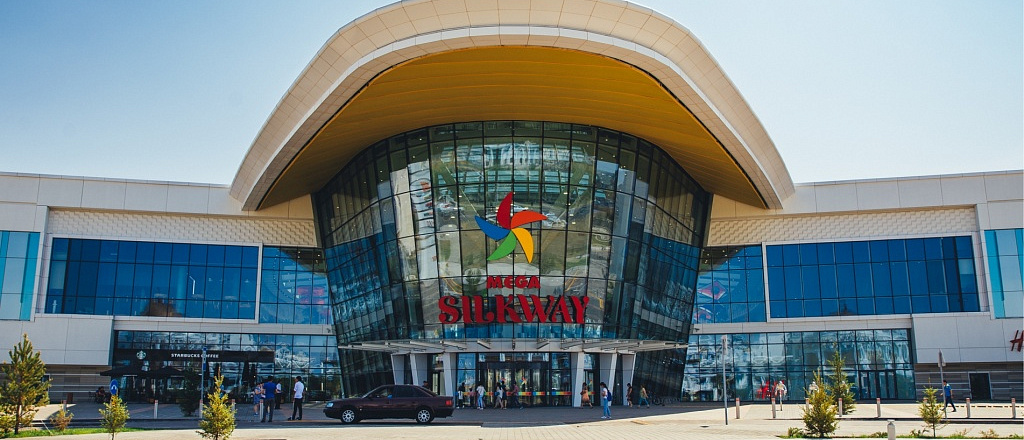 v-astane-proydet-torzhestvennoe-otkrytie-pop-up-store-toyota
