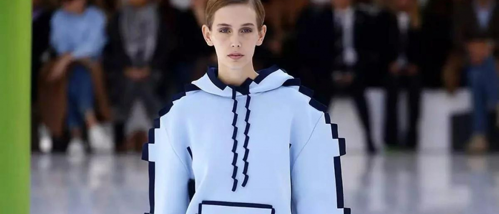 loewe-predstavil-kollekciyu-odezhdy-v-stile-minecraft