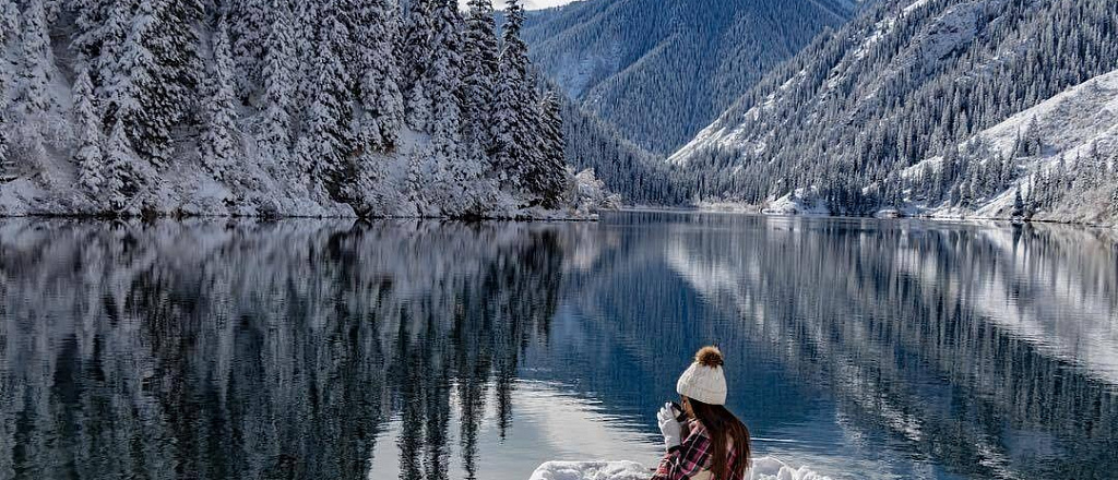 byudzhetnyy-otdyh-v-gorah-almaty-kak-dobrat-sya-na-medeo-kok-tobe-bao-i-shymbulak