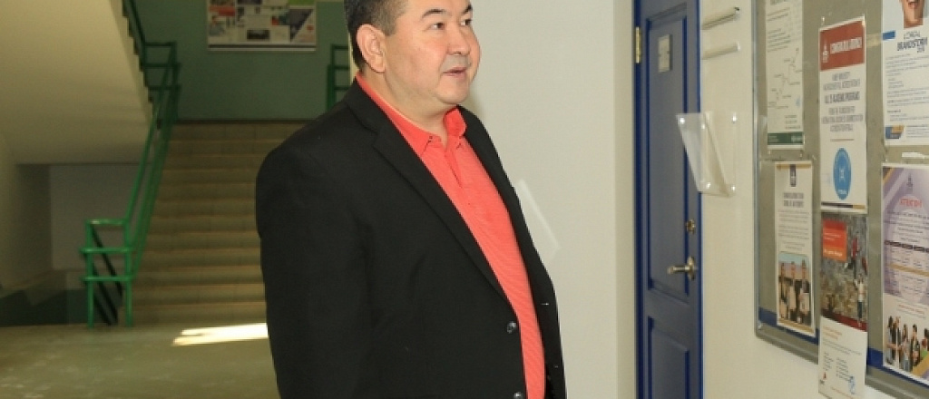 pochemu-auditor-iz-big4-predpochel-rabotu-prepodavatelya-v-kimep