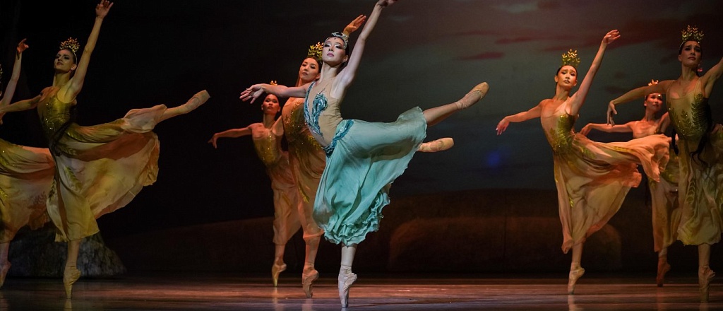 prem-era-xi-teatral-nogo-sezona-astana-balet-snova-na-scene-teatra