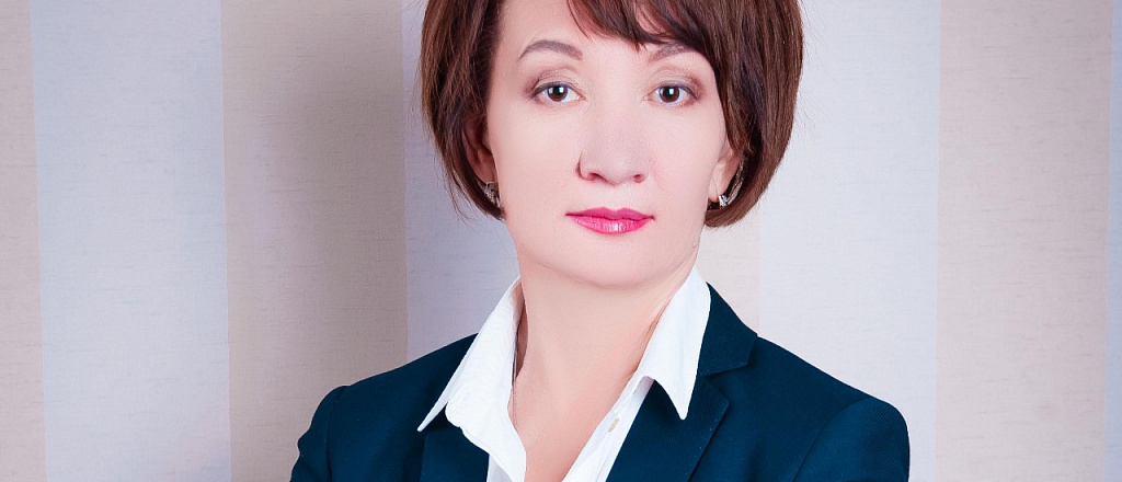 90-zhyldarda-y-k-s-pkerler-sayra-mataybaeva-buhgalter-yzmet-n-at-aryp-zhi-azdy-seriyaly-nd-r-s-n-zhasap-shy-aru-zhayynda