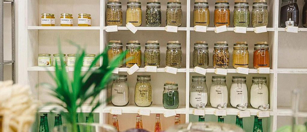 v-almaty-otkryvaetsya-pervyy-kazahstanskiy-zero-waste-magazin