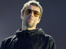 liam-gallaher-opublikoval-singl-everything-s-electric