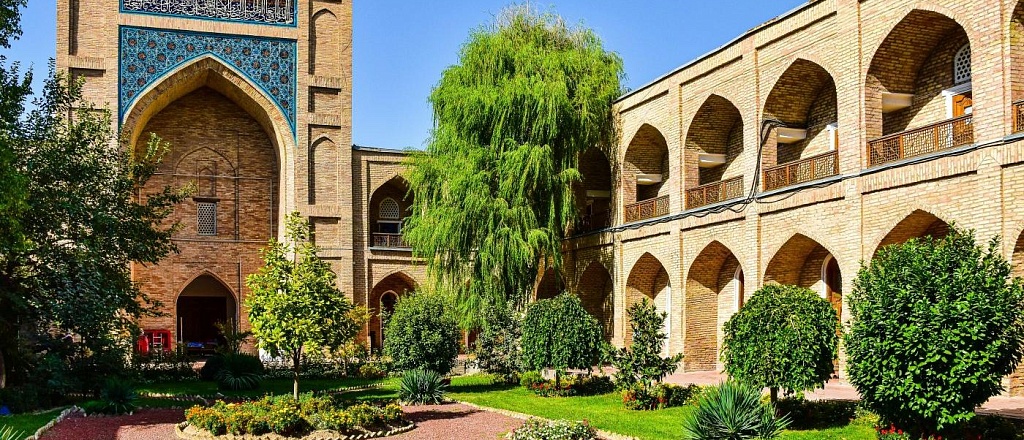 8-active-expat-communities-in-uzbekistan-for-networking