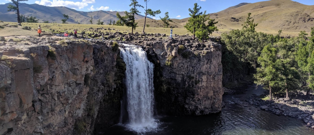 what-you-need-to-know-before-traveling-to-mongolia