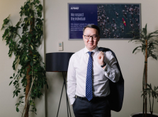 upravlyayuschiy-partner-kpmg-v-kazahstane-i-ca-o-tom-chem-otlichayutsya-boss-i-leader