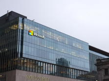 microsoft-pozvolit-storonnim-kompaniyam-sozdavat-sobstvennyh-chat-botov-na-osnove-chatgpt