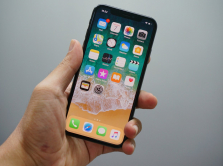 apple-razreshit-dobavlyat-storonnie-prilozheniya-na-svoi-ustroystva