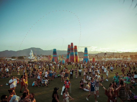 10-luchshih-mirovyh-muzykal-nyh-festivaley