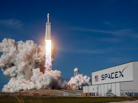 spacex-zapustit-apparat-nasa-na-sputnik-yupitera