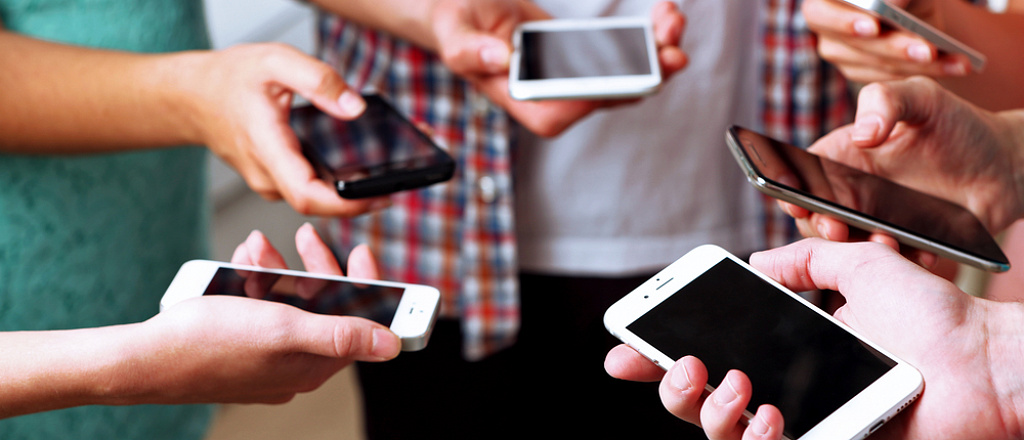 chto-kupit-vmesto-novogo-iphone-luchshie-byudzhetnye-varianty-smartfonov