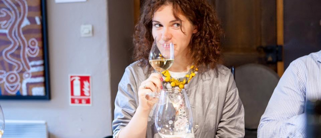evgeniya-nikolaychuk-o-tom-kak-prodvigaet-kul-turu-ukrainskogo-vina-v-kieve