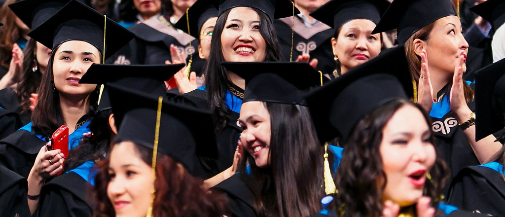 pervye-vypuskniki-nazarbaev-universiteta-rasskazyvayut-o-svoey-zhizni
