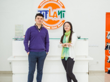 semeynoe-delo-rayhan-sahariyanovoy-i-shyngysa-akylbay-set-obuvnyh-magazinov-tiflani