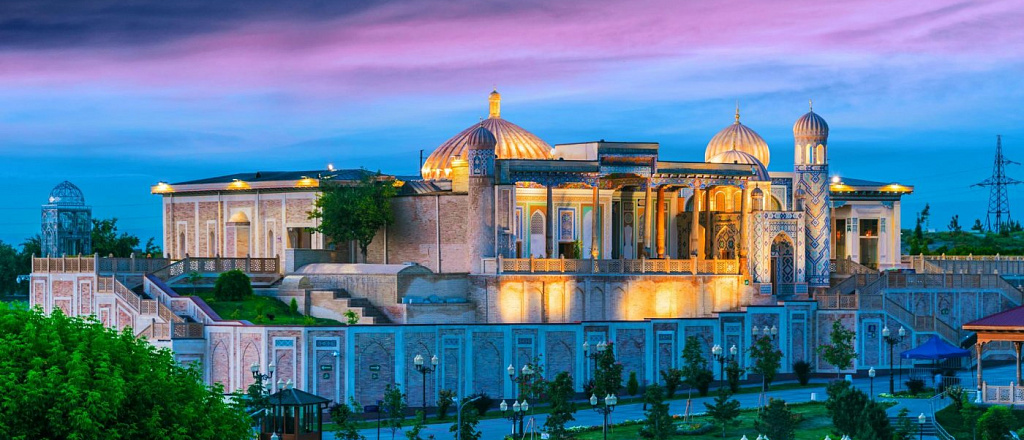science-and-literature-8-useful-and-interesting-books-that-will-tell-more-about-uzbekistan