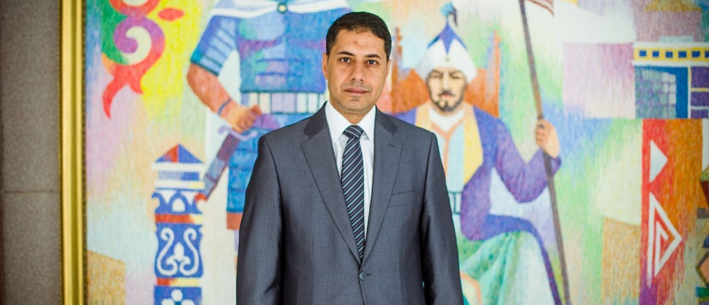 araby-v-kazahstane-inzhener-stroitel-proektirovschik-i-prepodavatel-o-kazahskih-tradiciyah