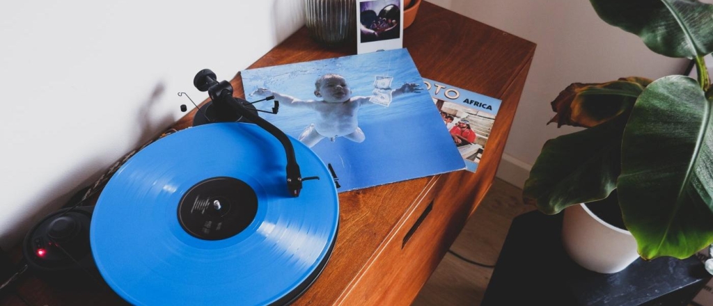 nirvana-vypustit-53-ranee-ne-izdannyh-treka