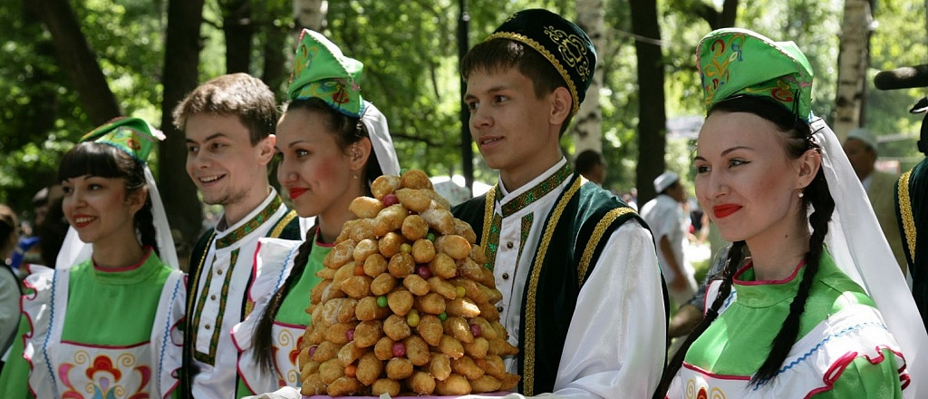 10-priznakov-tatar-iz-kazahstana-rossii-i-uzbekistana