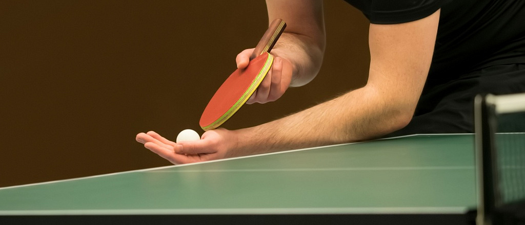 kazahstanec-voshel-v-top-50-luchshih-igrokov-v-nastol-nyy-tennis